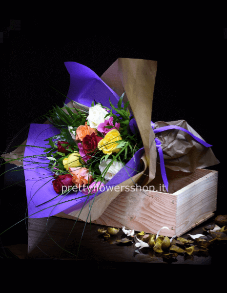 bouquet arcobaleno roselline